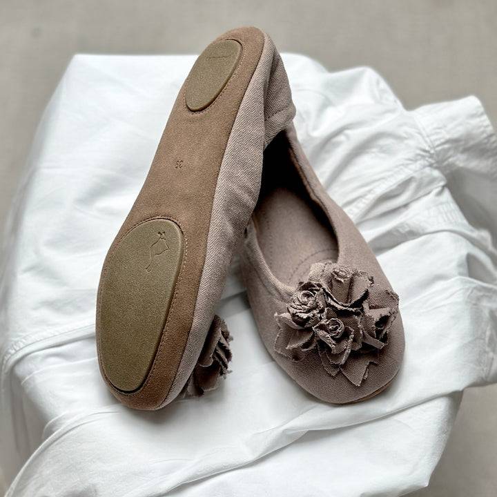 Pampuschen Grace cotton canvas lehm Clearance-Verkauf