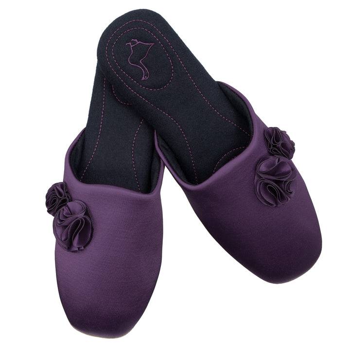 Pampuschen Ginger satin aubergine zollfrei