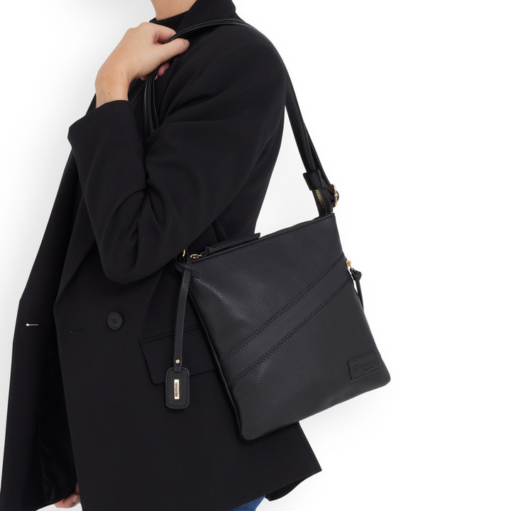 Remonte Artikelnummer Q0625-00 remonte Handtasche nachtschwarz Begrenzte Freigabe