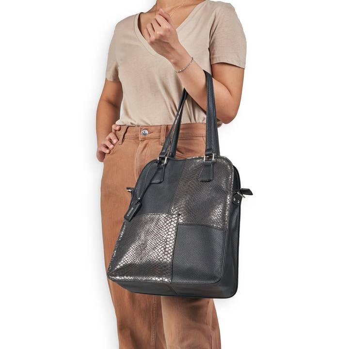 Remonte Artikelnummer Q0623-01 remonte Handtasche glanzschwarz Sonderangebot der Fabrik
