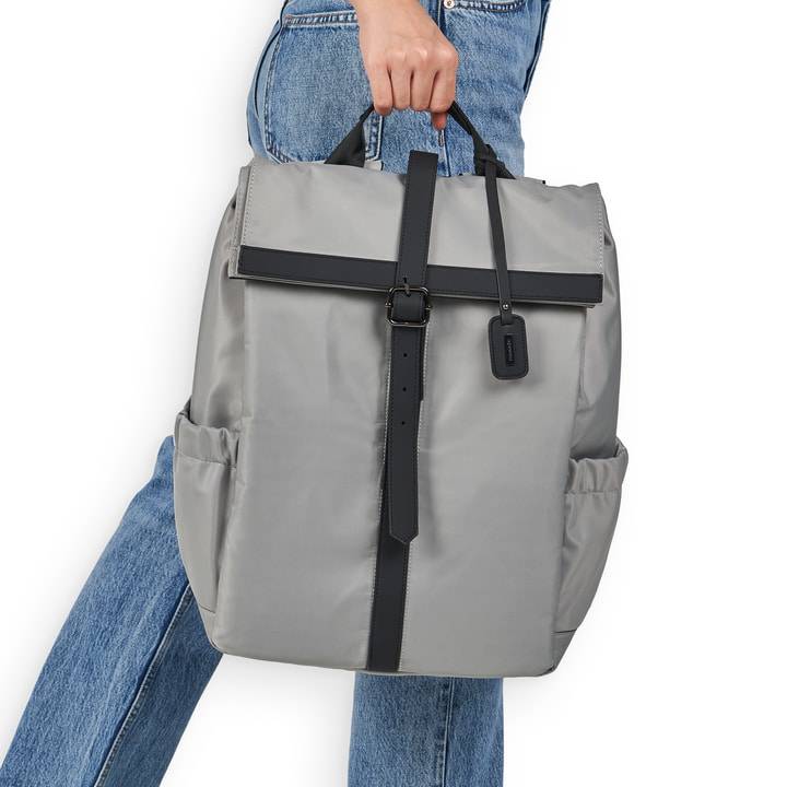 Remonte Artikelnummer Q0522-40 remonte Rucksack staubgrau Schlussverkauf