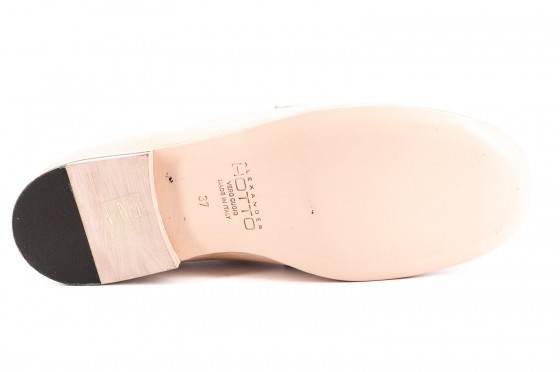 Riccardo Cartillone Alexander Hotto 63632 Beige 2025