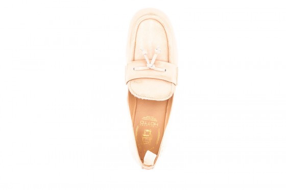 Riccardo Cartillone Alexander Hotto 63632 Beige 2025