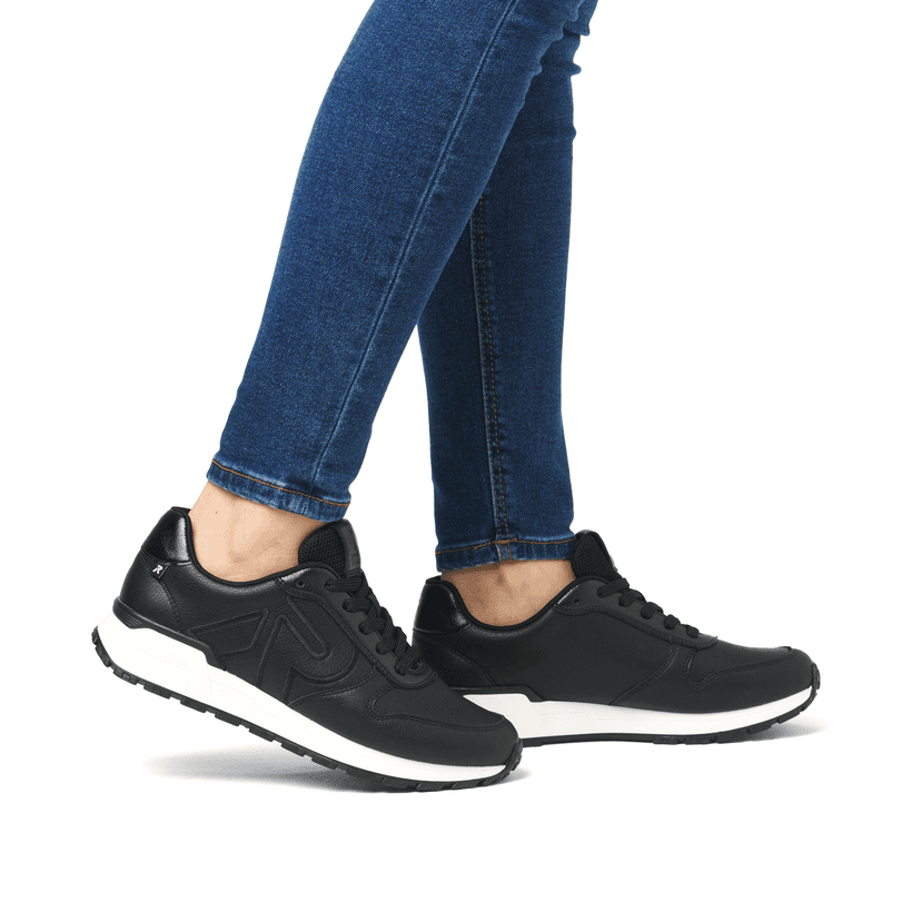 Rieker Artikelnummer W0606-00 Rieker Damen Sneaker Low mattschwarz Wochenangebot