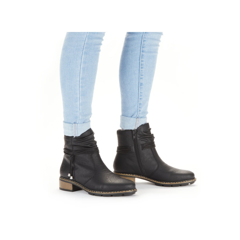 Rieker Artikelnummer 77263-00 Rieker Damen Kurzstiefel nachtschwarz Preisnachlass