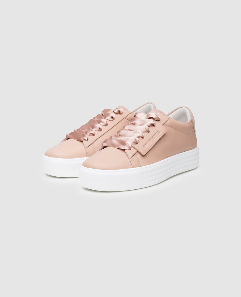 Shoepassion Moderner Sneaker aus Kalbsleder mit Kennel & Schmenger Shoepassion Sonderangebot der Fabrik