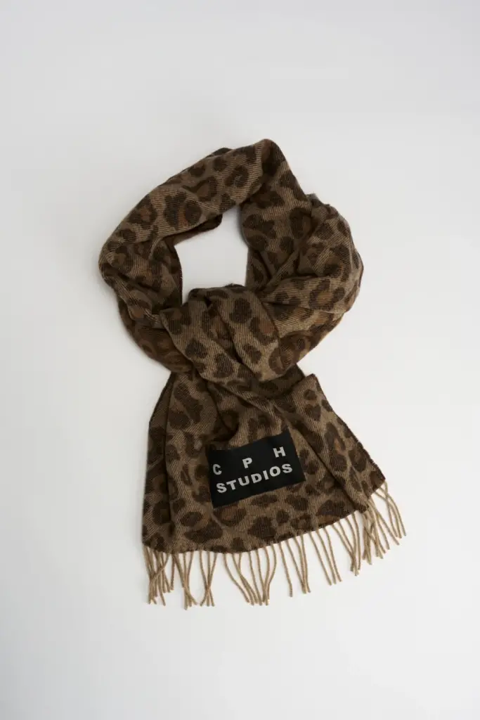 Studio Copenhagen CPH SHAWL 12 wool mix leo 50% Rabatt für begrenzte Zeit