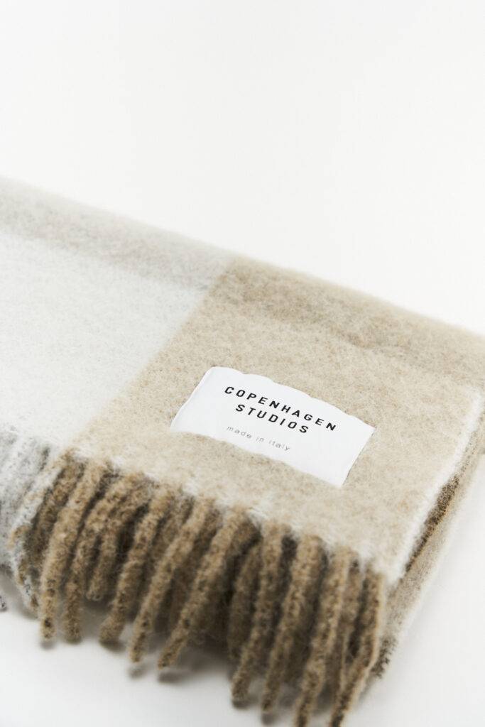 Studio Copenhagen CPH SHAWL 4 wool mix beige Günstiger Verkauf