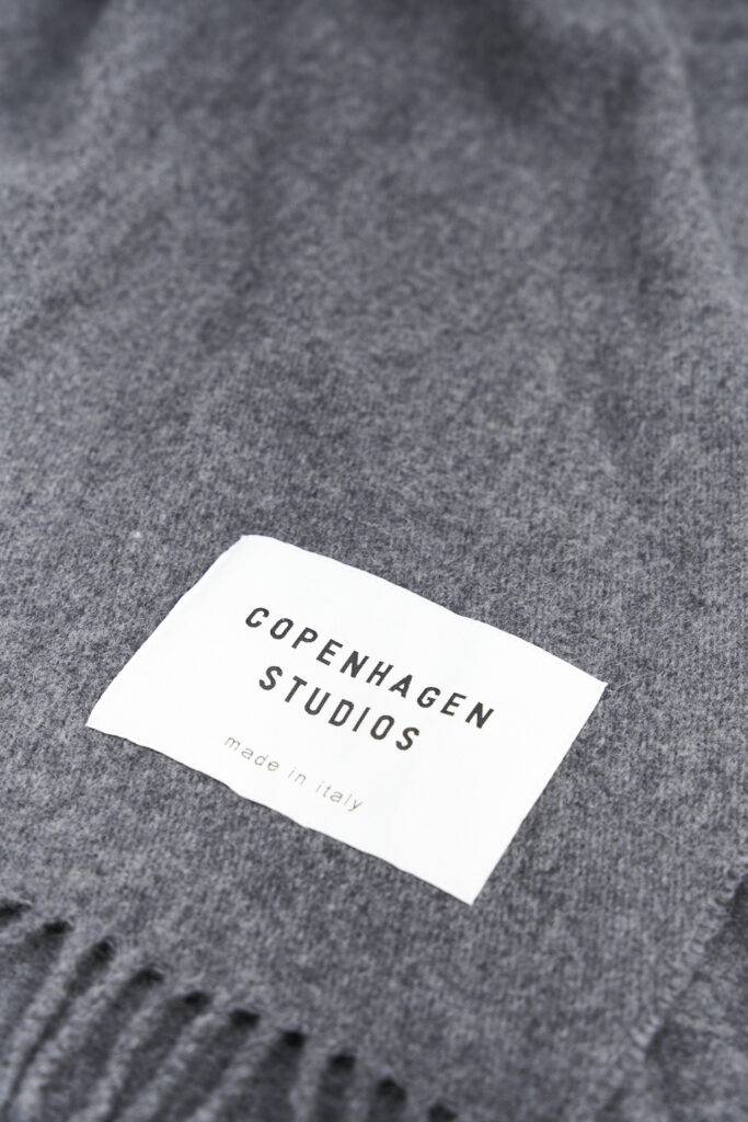Studio Copenhagen CPH SHAWL 6 wool mix anthracite Limitierter Zeitrabatt