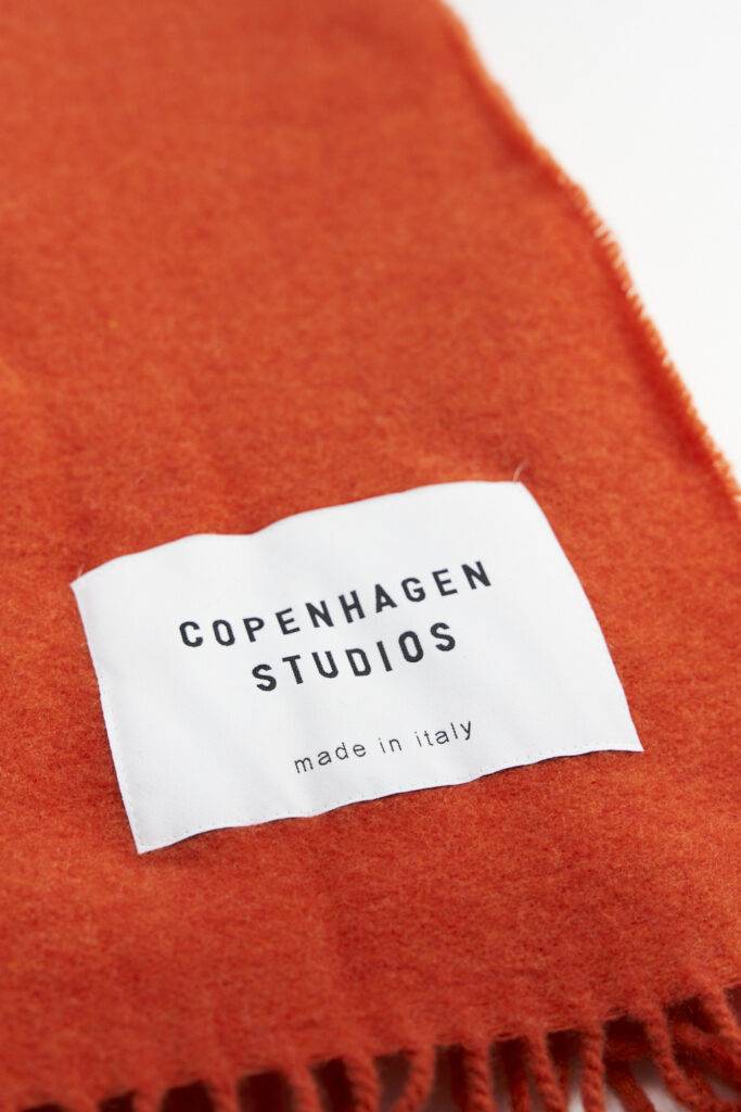 Studio Copenhagen CPH SHAWL 6 wool mix orange Sonderangebot