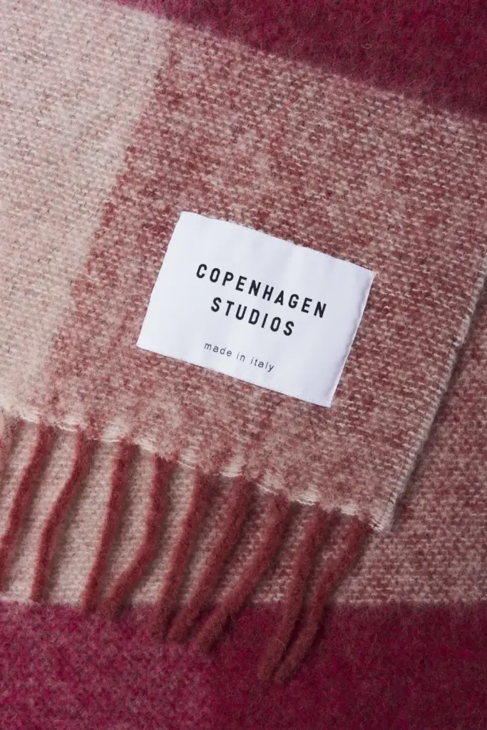 Studio Copenhagen CPH SHAWL 4 wool mix pink Black Friday