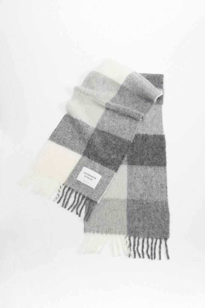 Studio Copenhagen CPH SHAWL 4 wool mix grey melange Top Angebot
