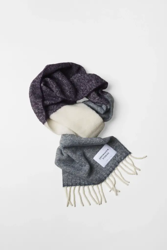Studio Copenhagen CPH SHAWL 11 wool mix purple Saisonale Angebote