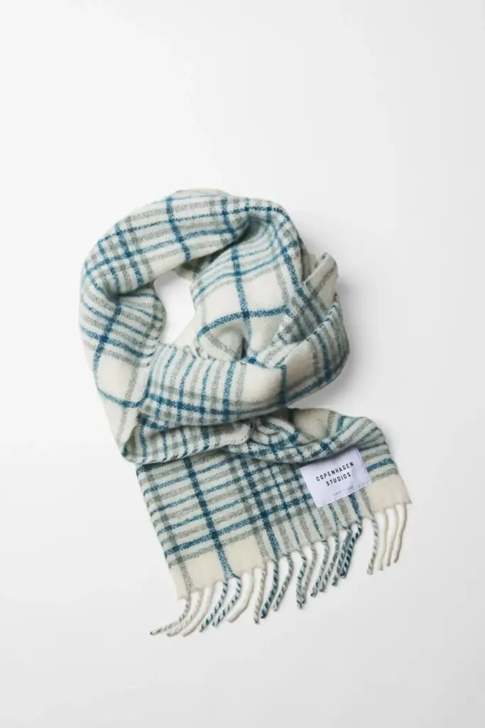 Studio Copenhagen CPH SHAWL 10 wool mix turquoise Kauf eins, bekomm eins gratis