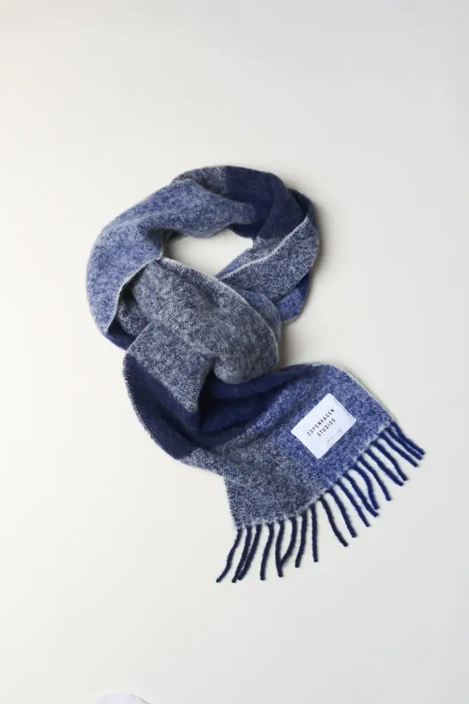 Studio Copenhagen CPH SHAWL 4 wool mix royal blue VIP-Rabatte
