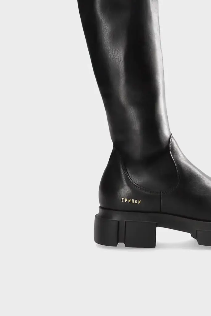 Studio Copenhagen CPH556 vitello/vegan stretch black Nur noch ein Tag übrig