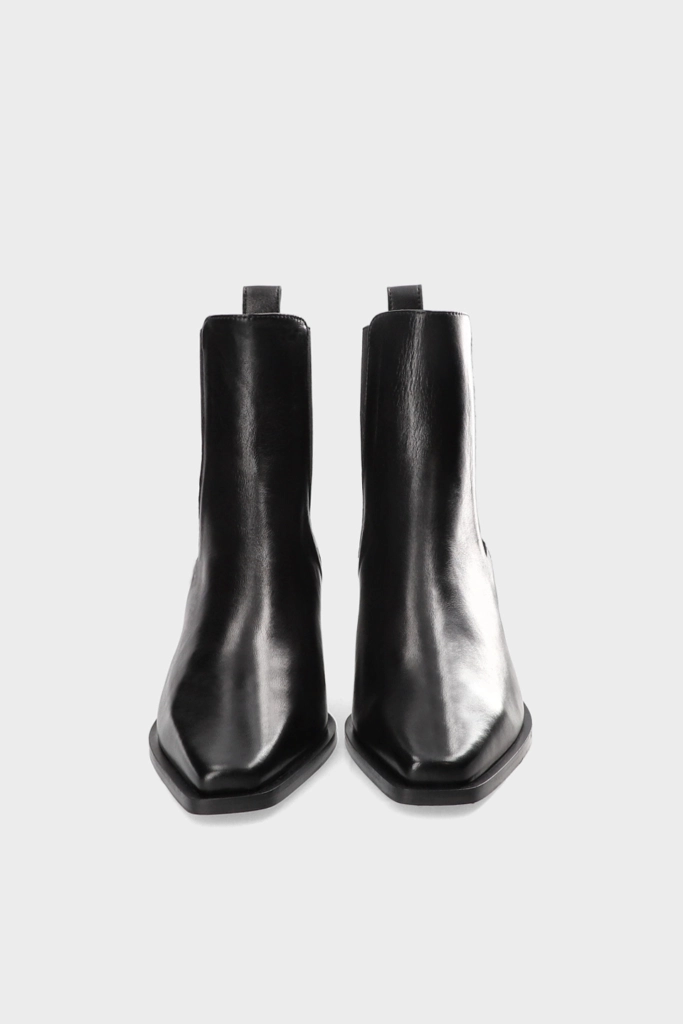 Studio Copenhagen CPH247 leather black Kostenloser Versand international