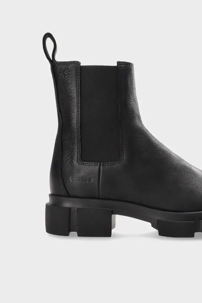 Studio Copenhagen CPH570 waxed nabuc black Fabrikverkauf