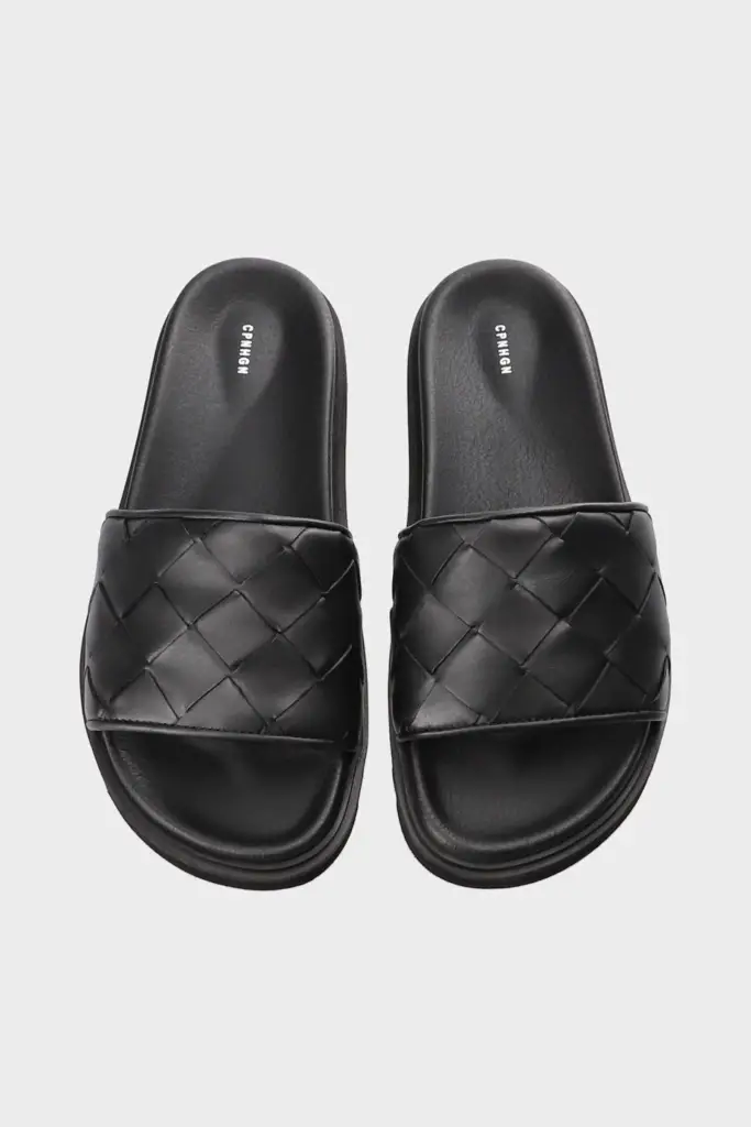 Studio Copenhagen CPH711 soft vitello black Meist gekauft